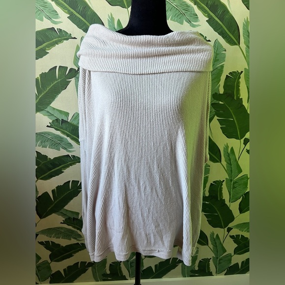 Free People We the free oversized ribbed split back cozy tunic top size L - Picture 1 of 6